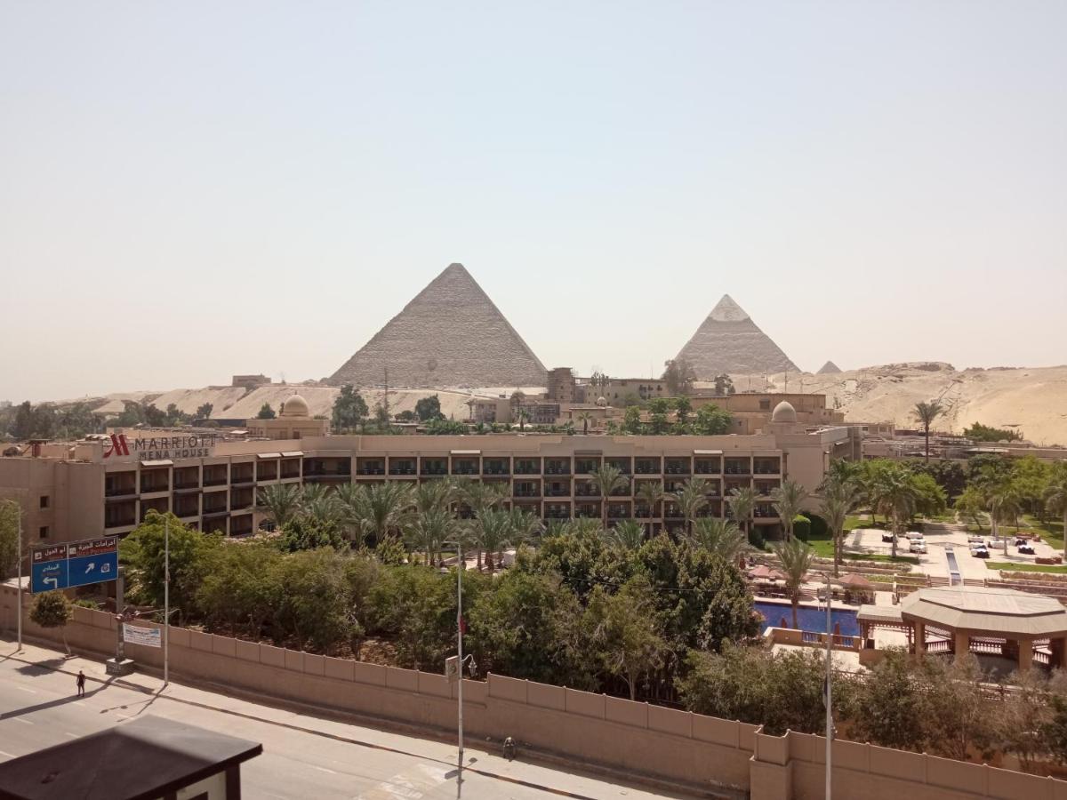 Regency Pyramids Hotel Il Il Cairo Esterno foto